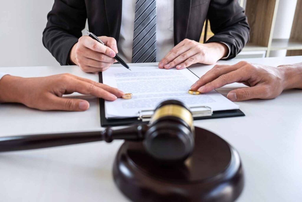 المشاكل القانونية التي تواجه الشركات في مصر وسبل التعامل معها