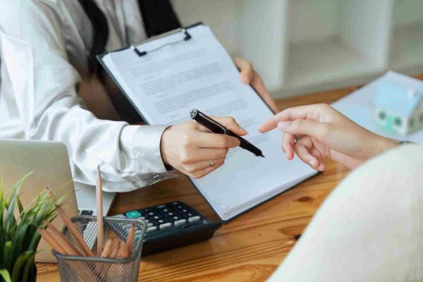 عقود البيع والشراء والإيجار – مؤسسة الميزان للمحاماة عقود البيع والشراء والإيجار - مؤسسة الميزان للمحاماة