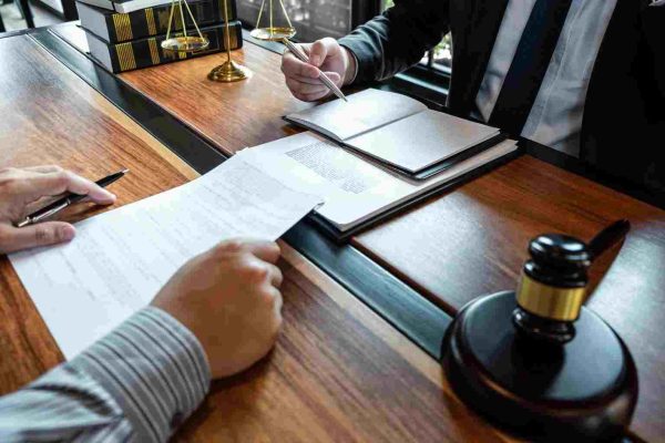 خدمات جميع دعاوى القضاء الإداري – مؤسسة الميزان للمحاماة خدمات جميع دعاوى القضاء الإداري - مؤسسة الميزان للمحاماة - المستشار القانوني محمود العوامي