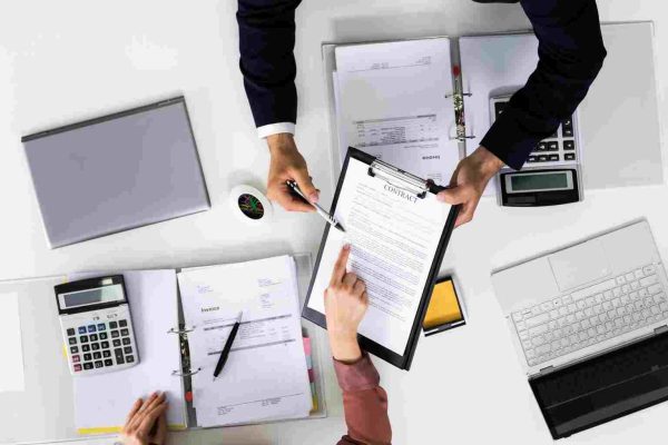 خدمات دعاوى العقود، ودعاوى الاستثمار – مؤسسة الميزان للمحاماة خدمات دعاوى العقود، ودعاوى الاستثمار - مؤسسة الميزان للمحاماة